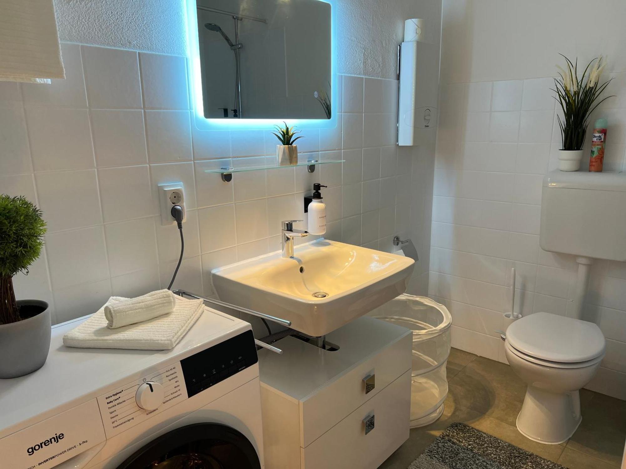 Moderne Wohnung Mit Waldflair Und Kaffeegenuss Paderborn Exteriör bild